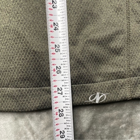 NordicTrack Quarter Zip Long Sleeve Lightweight Pullover Running Size Medium - Picture 7 of 7